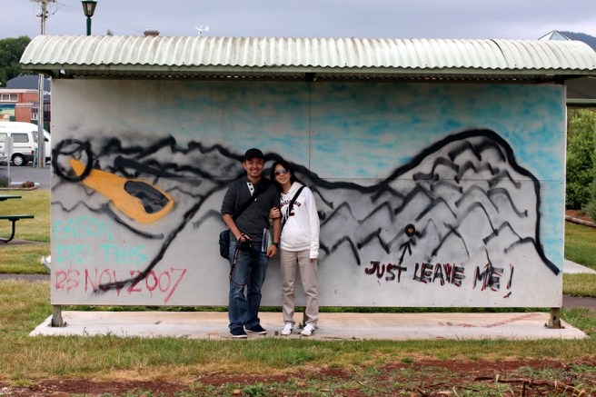 對華人來說，一定要去找Eason Chan來這裡畫的一幅壁畫。我們一問旅客中心的人，他們就知道我們要找這一幅。看來很多人也來過