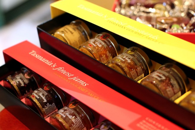 沿途經過Gourmet Sauce Factory