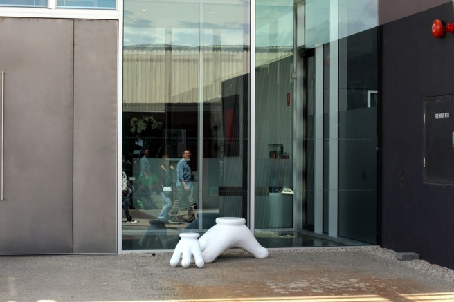 為甚麼有米奇老鼠的手板?