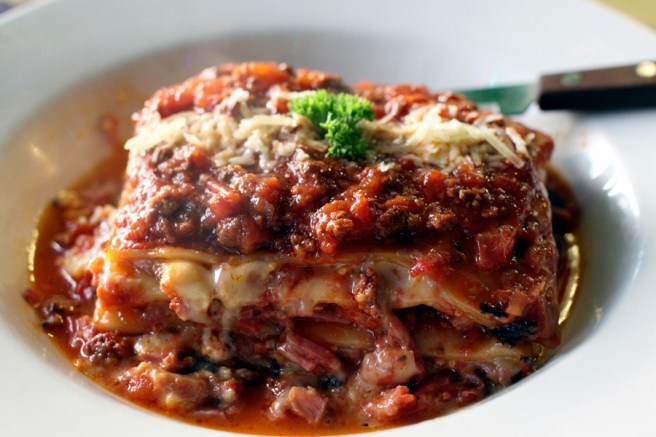 去了一家意大利餐廳。價錢合理，食物也很不錯