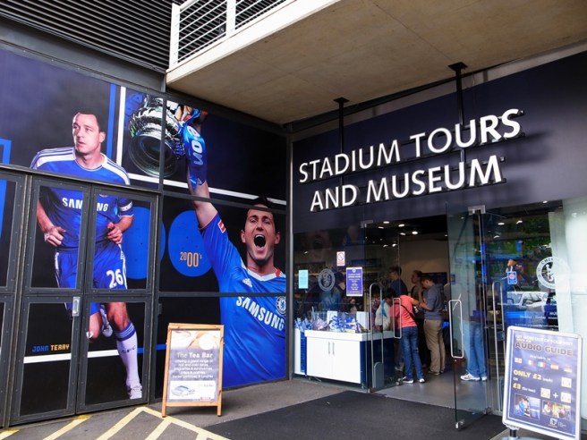 Stadium tour和Museum的入口