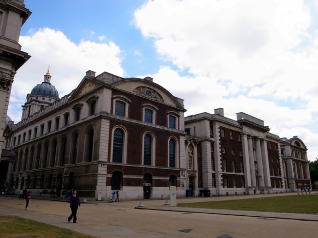 整個地方也保持得很好，沒有高樓大廈在旁，讓人有種回到過去的感覺